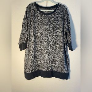 Woman’s Cheetah Sweater🐆🖤